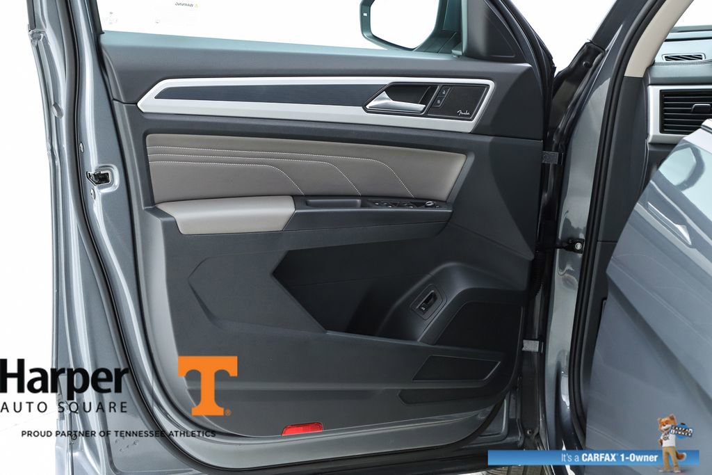 Used 2023 Volkswagen Atlas SEL Premium AWD/4WD image 18