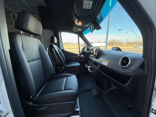 New 2025 Mercedes-Benz Sprinter 2500 image 20