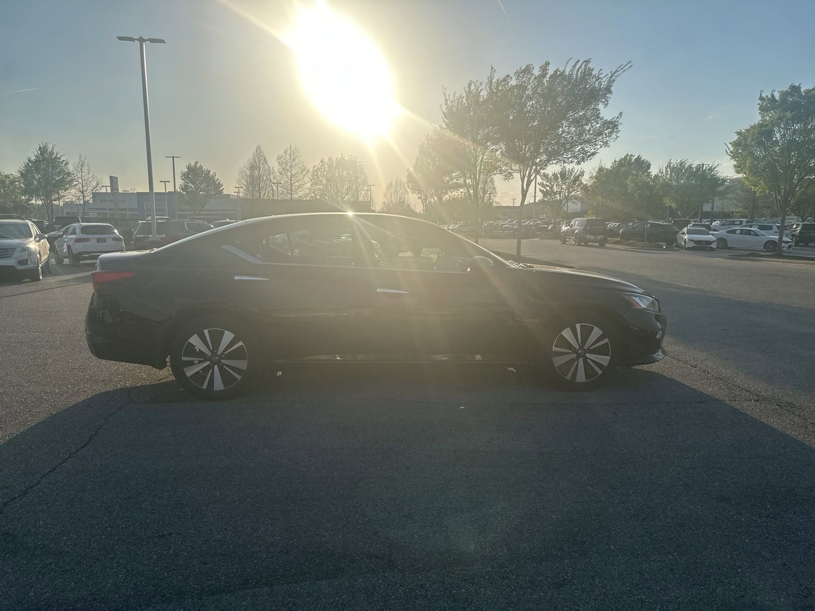 Used 2021 Nissan Altima 2.5 SV image 4