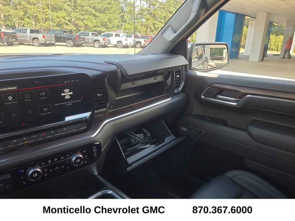 Used 2025 GMC Sierra 1500 SLT AWD/4WD image 25