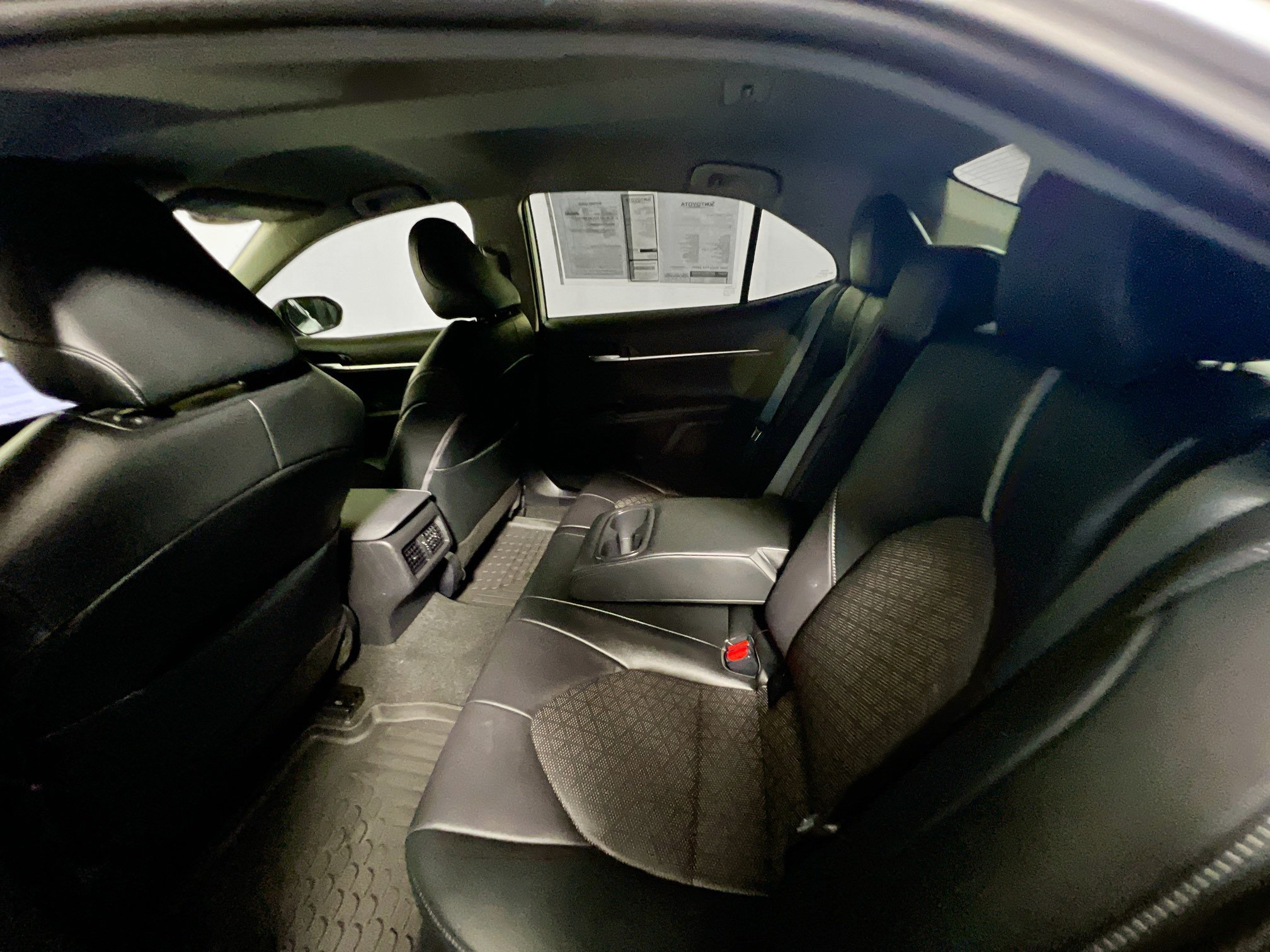 Used 2024 Toyota Camry XSE FWD image 28