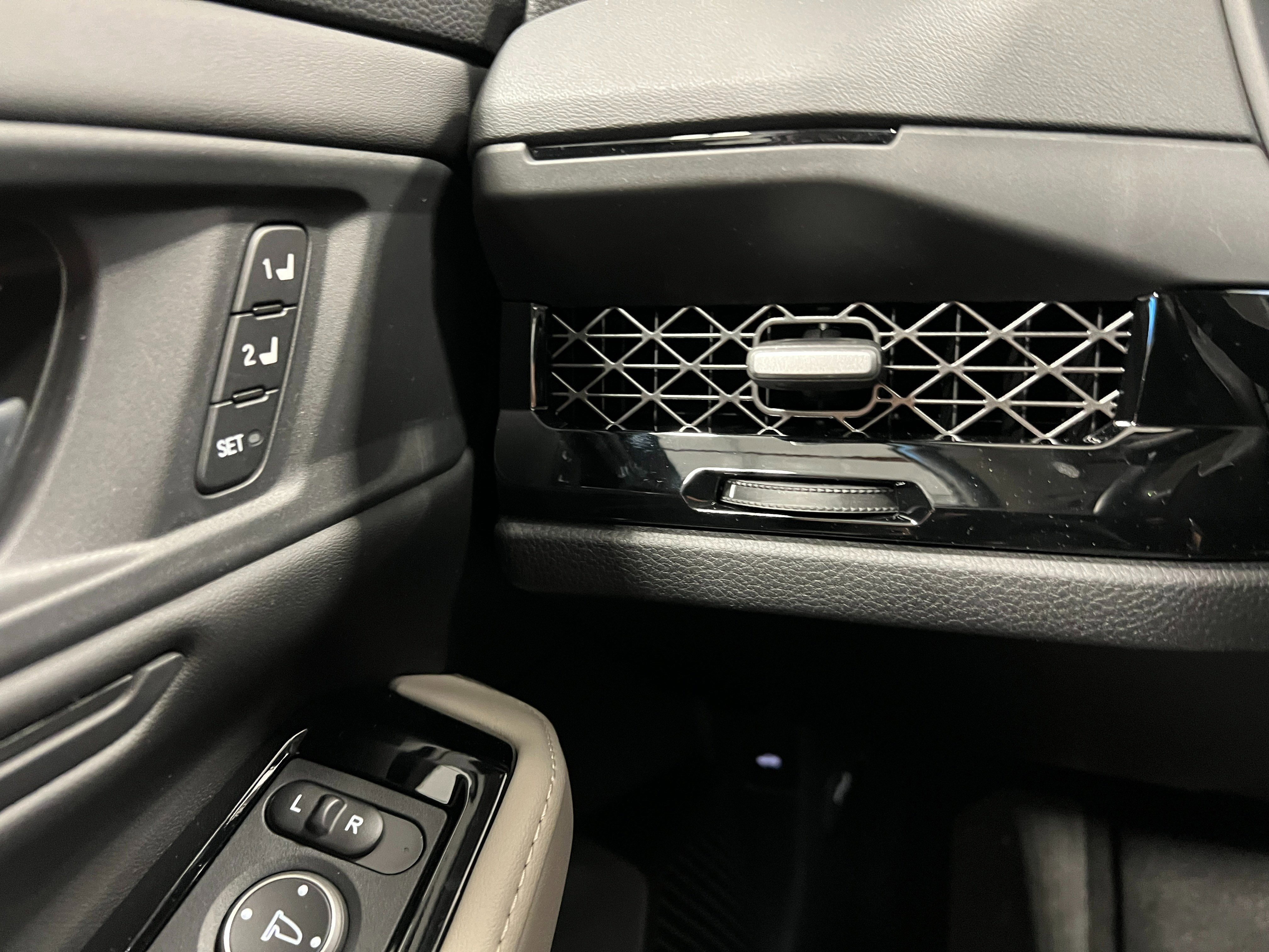 New 2025 Honda Accord Touring image 16