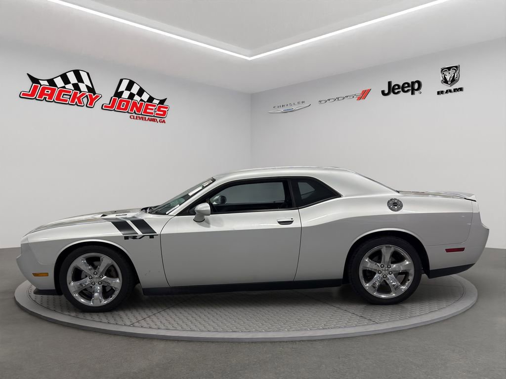 Used 2012 Dodge Challenger R/T image 2