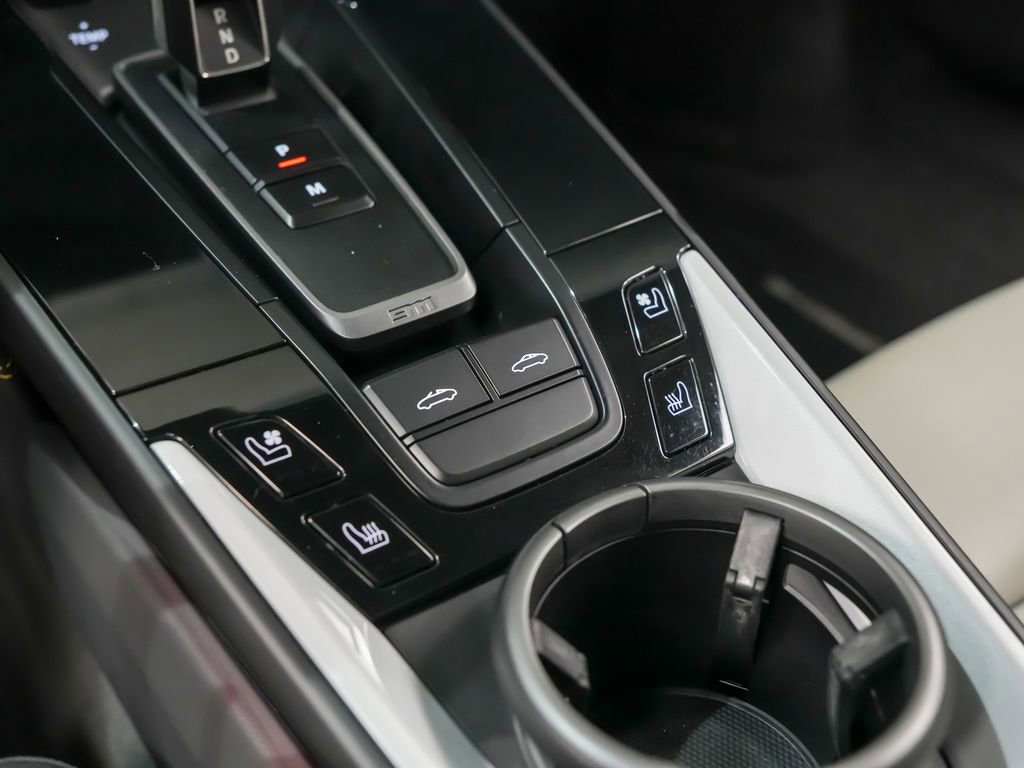 Certified 2024 Porsche 911 Targa 4 GTS image 31