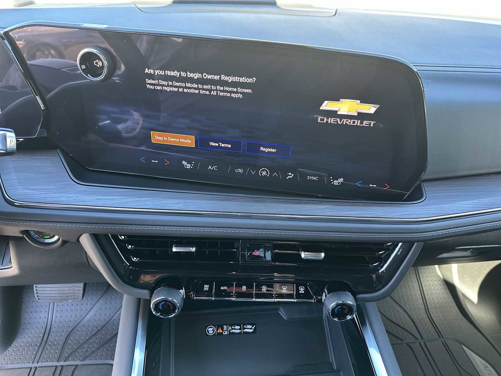 New 2026 Chevrolet Suburban LT w/ Comfort Package image 21