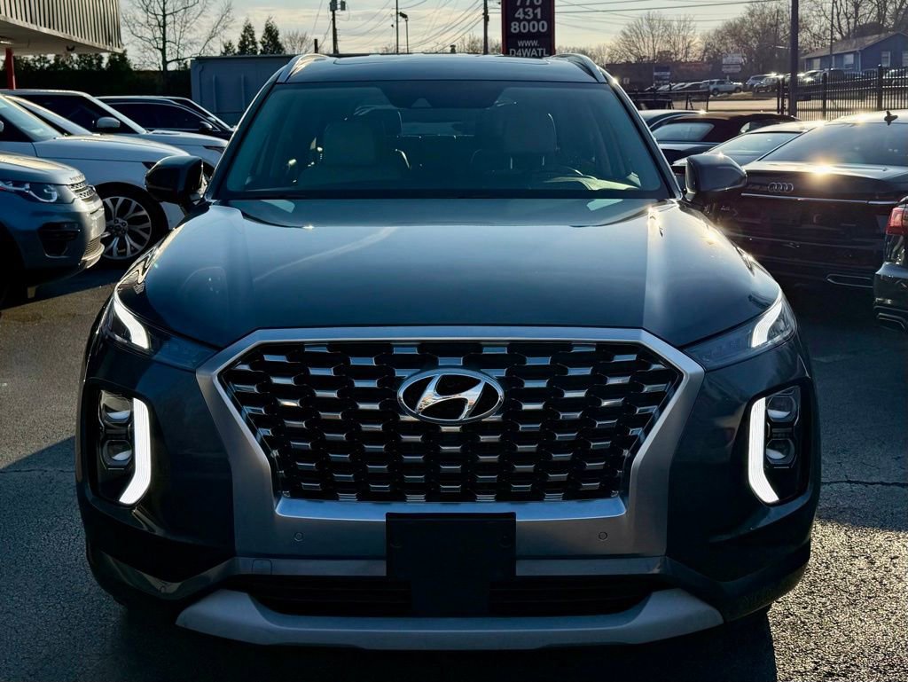 Used 2021 Hyundai Palisade Limited FWD image 2