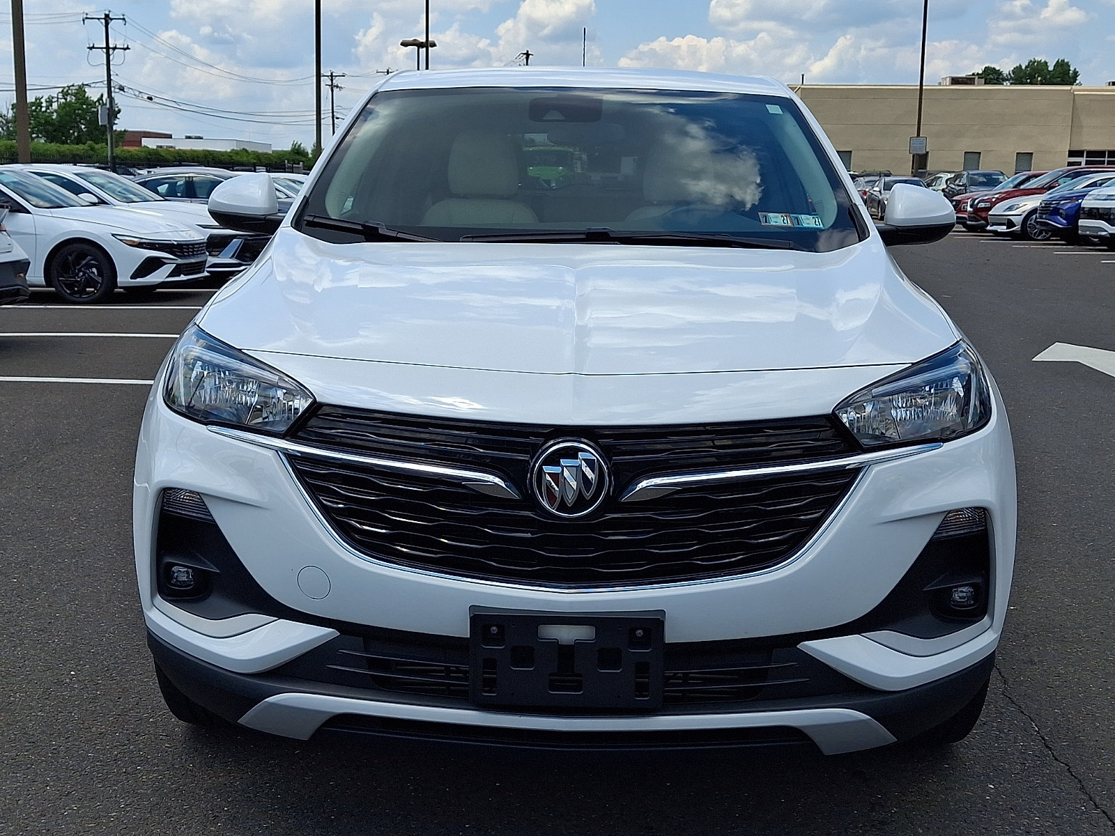 Used 2023 Buick Encore GX Preferred FWD image 2