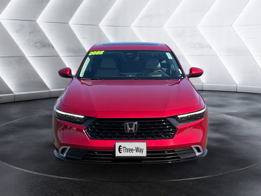 Used 2025 Honda Accord Touring image 8