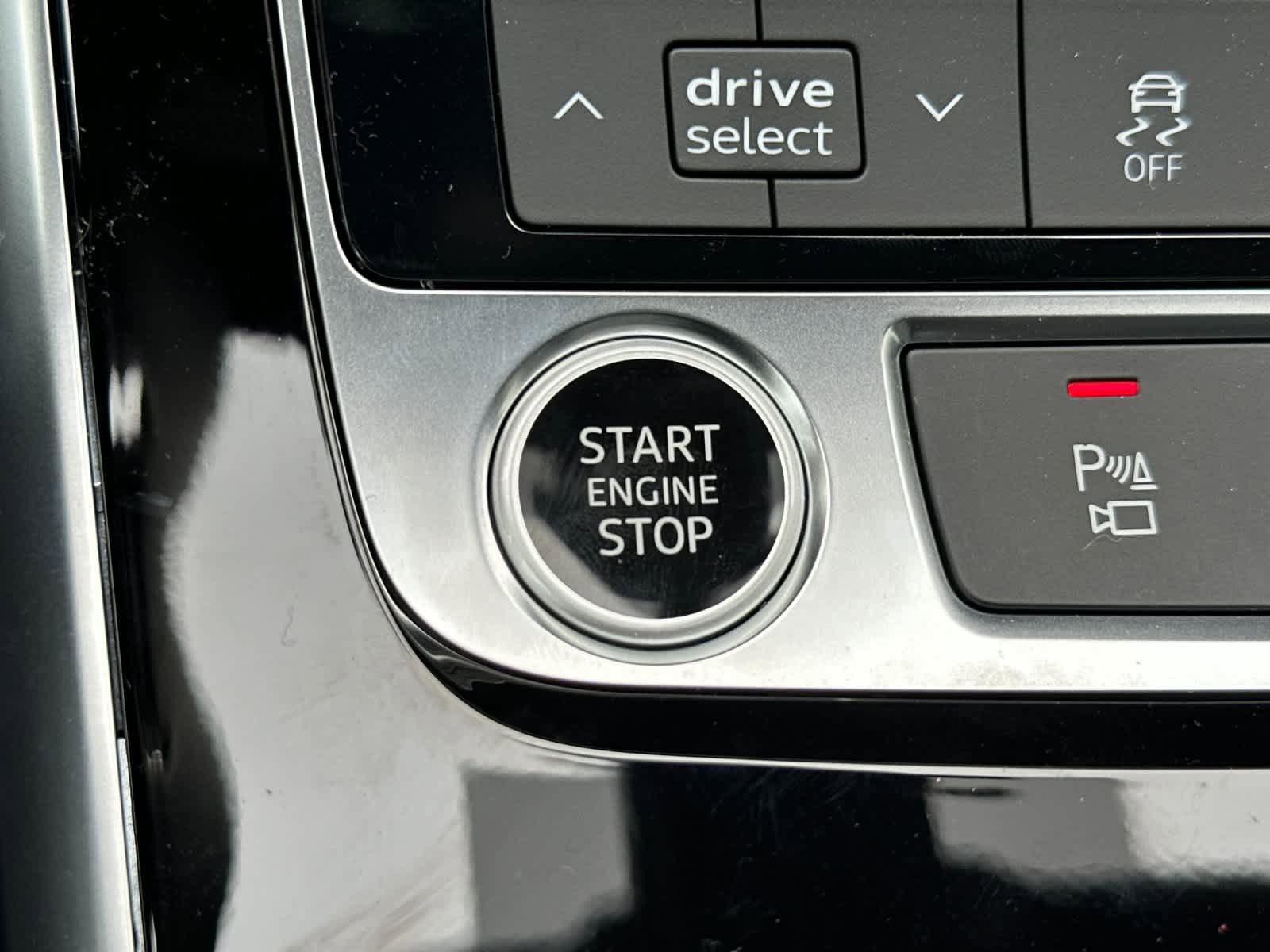New 2026 Audi Q7 2.0T Premium AWD/4WD image 23