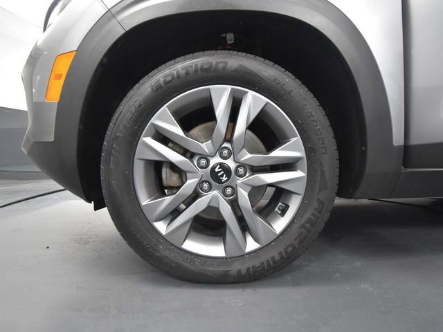 Used 2021 Kia Seltos LX image 16