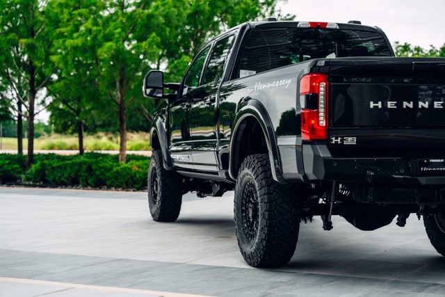 New 2026 Ford F250 Lariat w/ Black Appearance Package AWD/4WD image 18