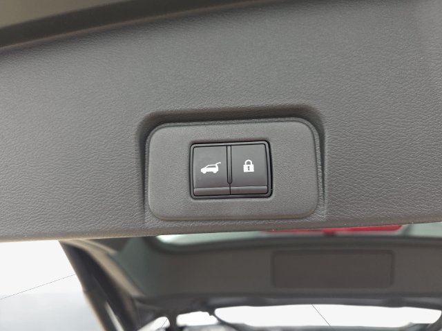 Used 2025 Nissan Rogue Platinum w/ Tech Package FWD image 34