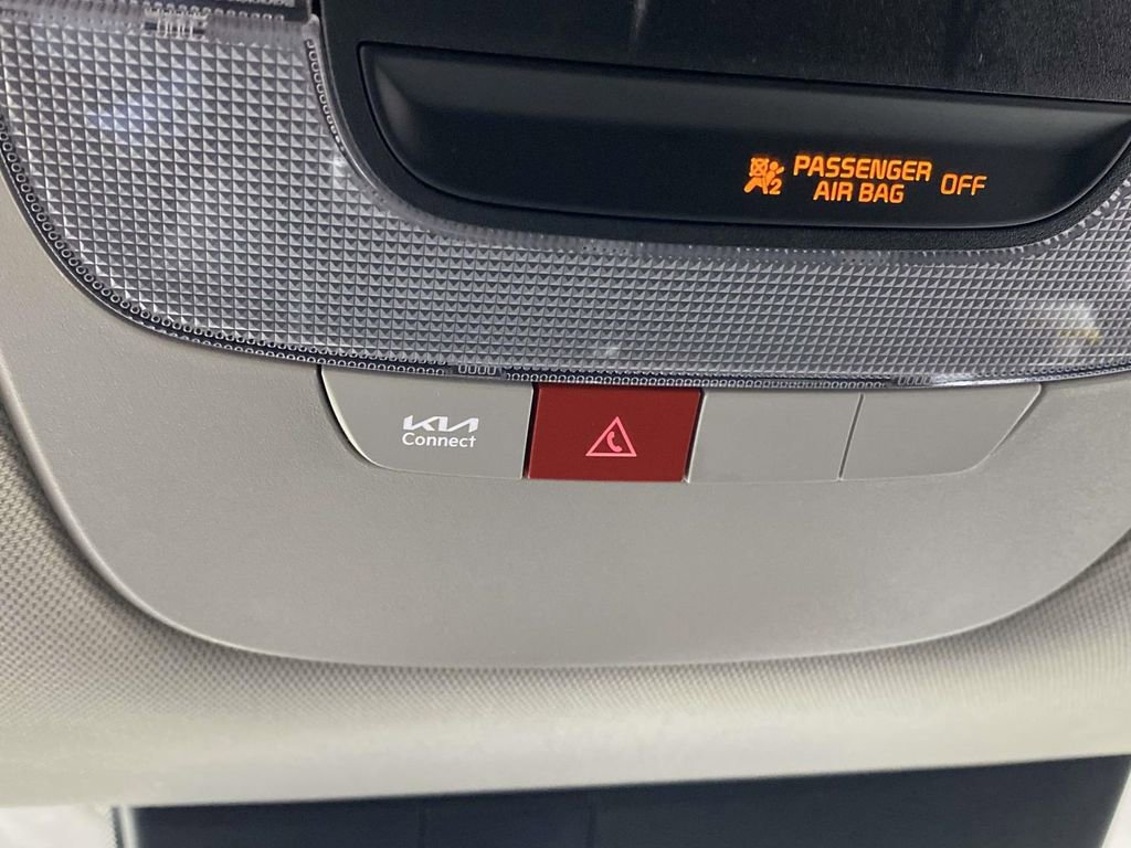 New 2026 Kia Sportage LX FWD image 31