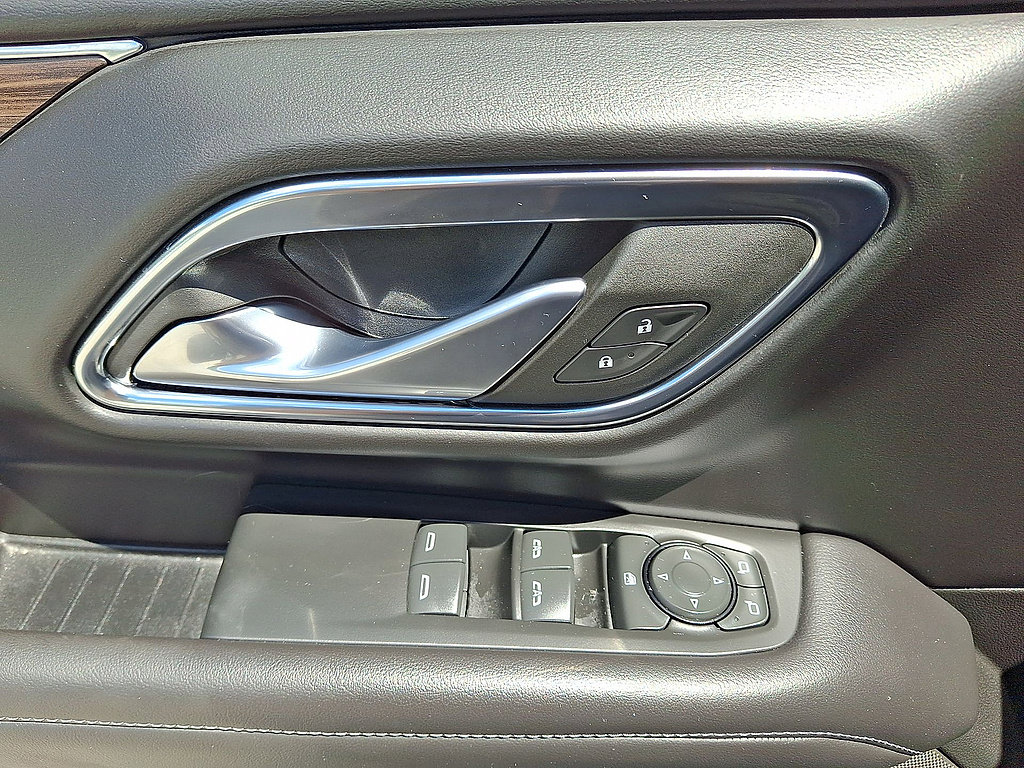 Used 2023 Chevrolet Tahoe LS AWD/4WD image 10