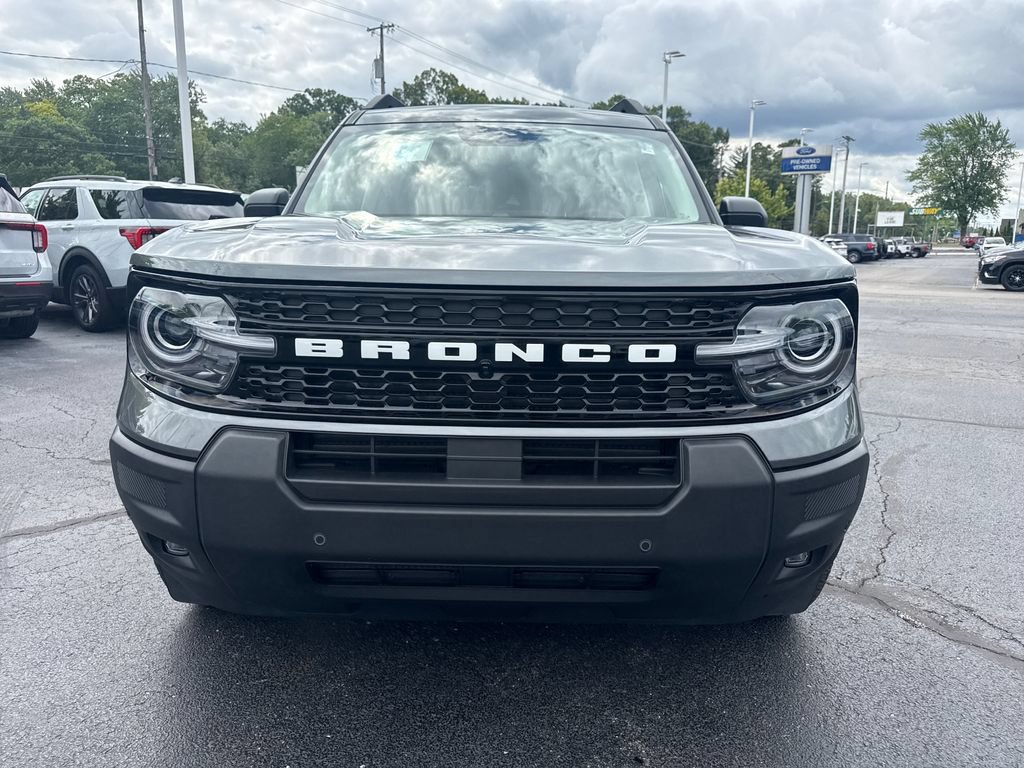 Used 2025 Ford Bronco Sport Outer Banks w/ Outer Banks Tech Package+ AWD/4WD image 3