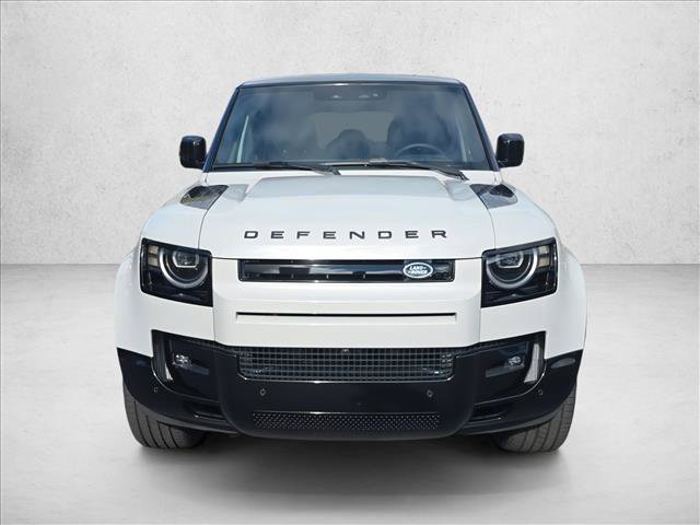 New 2026 Land Rover Defender 110 X-Dynamic SE image 2