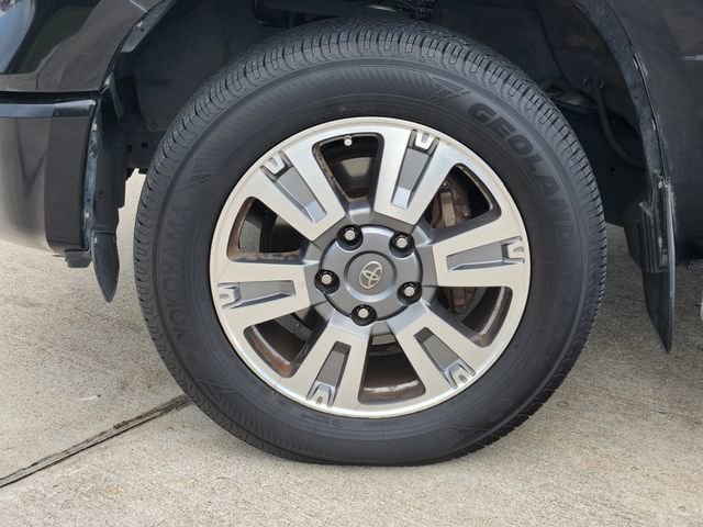 Used 2018 Toyota Tundra Platinum RWD image 10