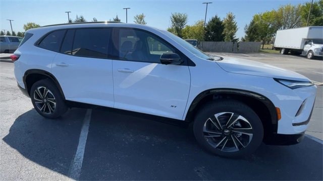 New 2026 Buick Enclave Sport Touring w/ Power Package image 3