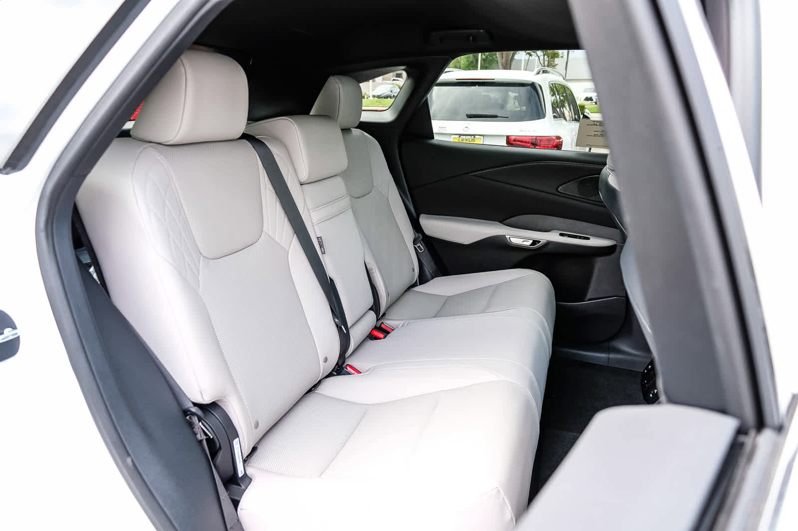 New 2025 Lexus RX 350h image 15