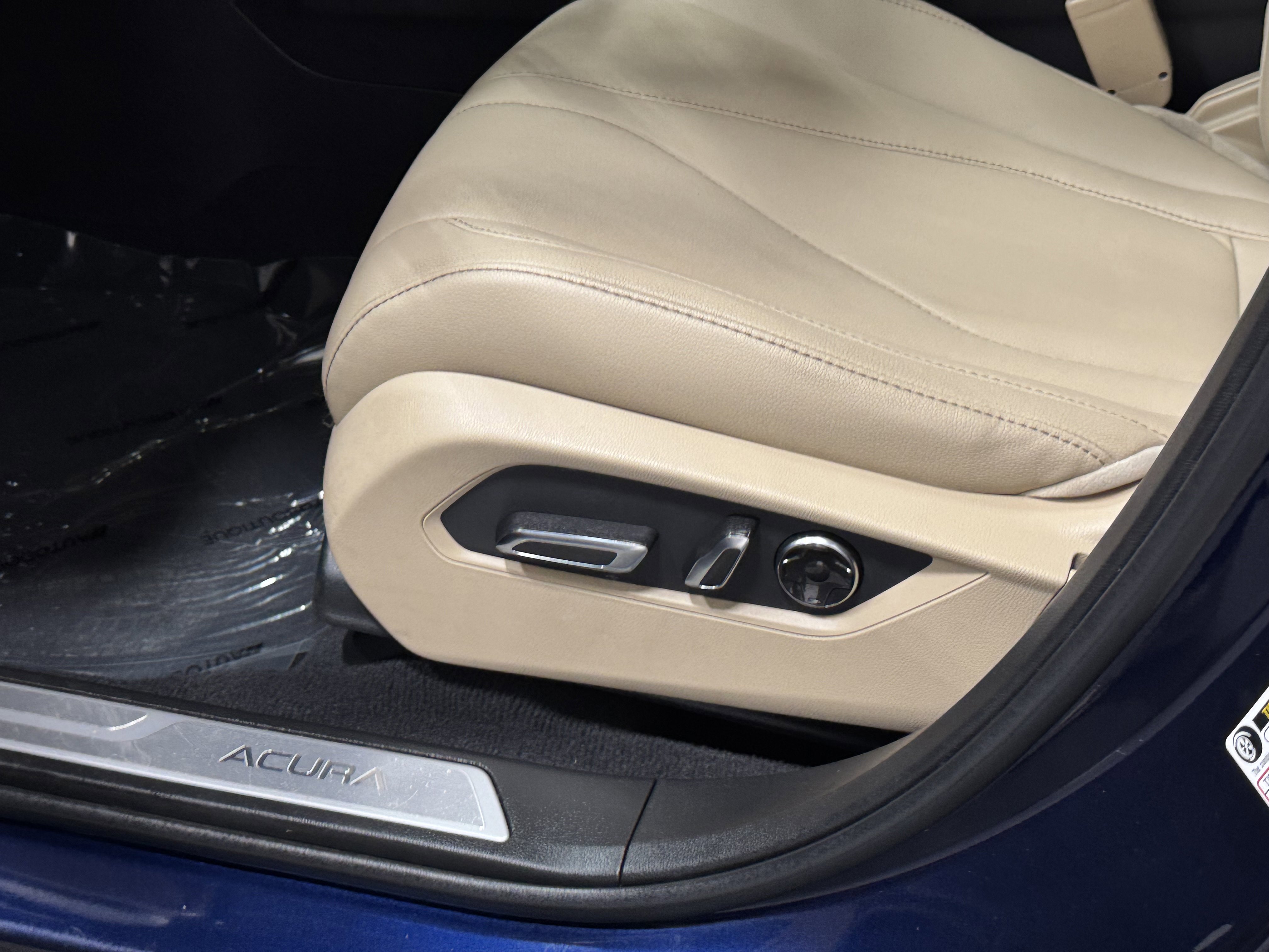 Used 2023 Acura RDX AWD image 9