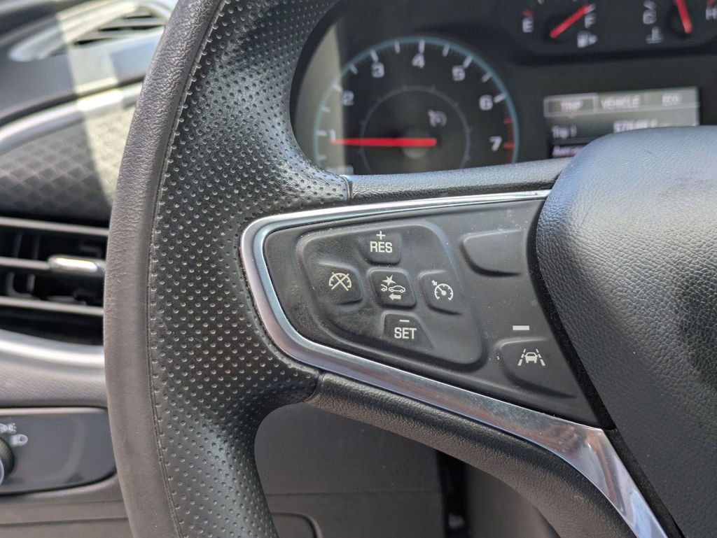 Used 2023 Chevrolet Malibu LT image 19