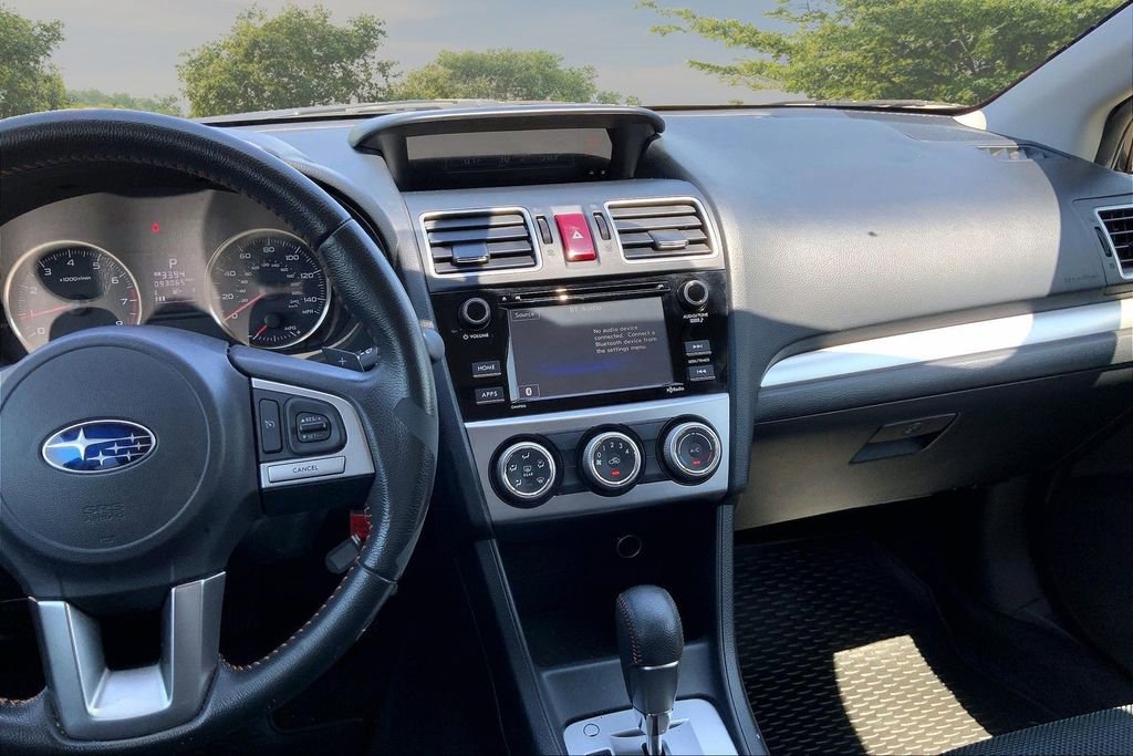 Used 2017 Subaru Crosstrek 2.0i Premium image 9