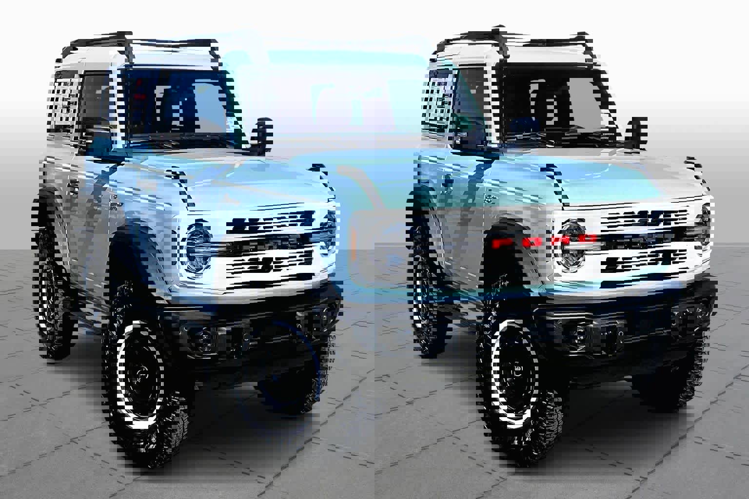 Used 2024 Ford Bronco Heritage Edition image 2