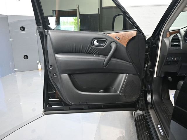 Used 2024 Nissan Armada SL w/ Captain's Chairs Package image 12