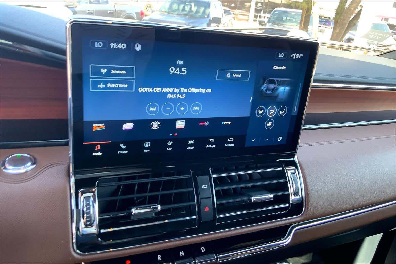 Used 2022 Lincoln Navigator Reserve AWD/4WD image 34