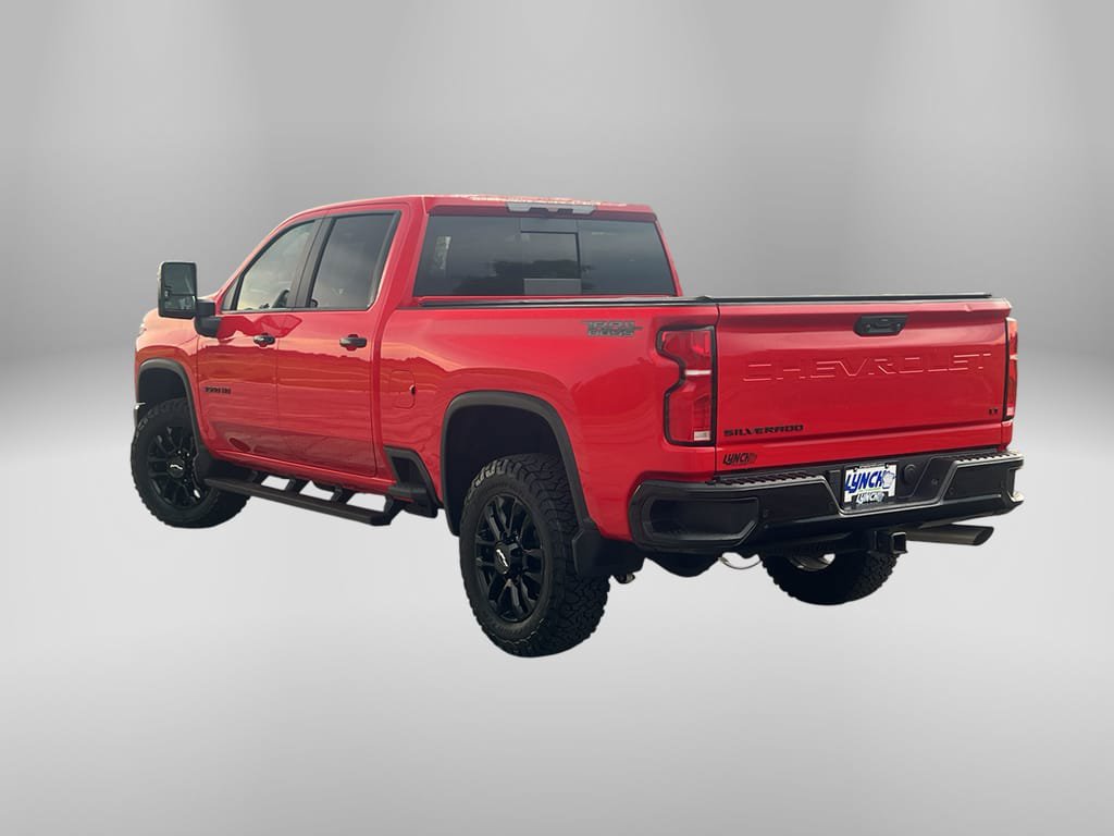 Used 2026 Chevrolet Silverado 3500 LT w/ Trail Boss Package AWD/4WD image 2