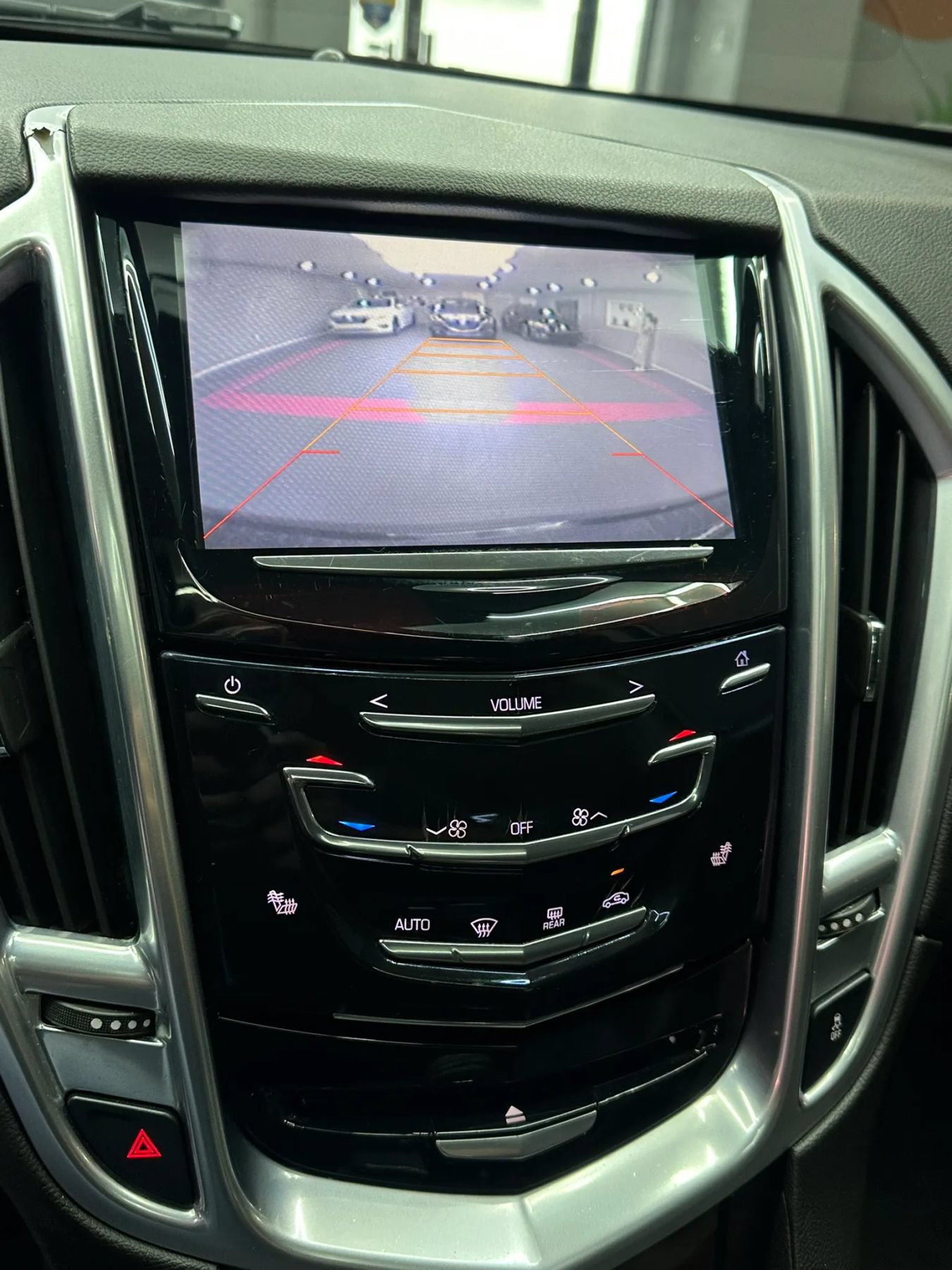 Used 2013 Cadillac SRX Luxury w/ Driver Awareness Package FWD image 16