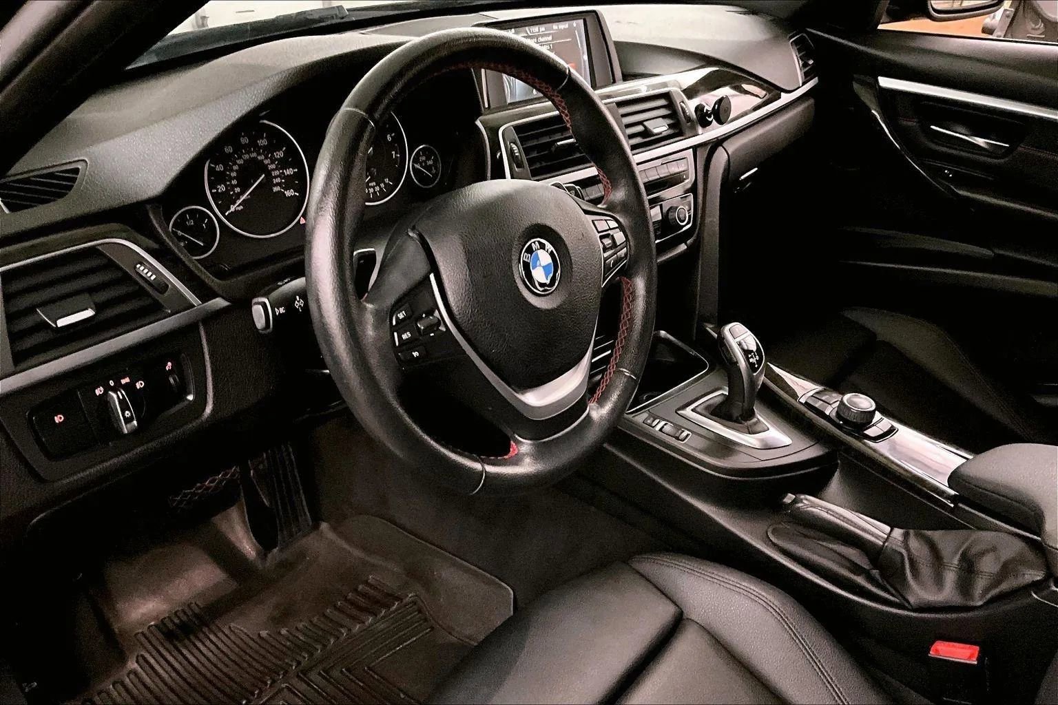 Used 2016 BMW 328i xDrive Sedan image 12