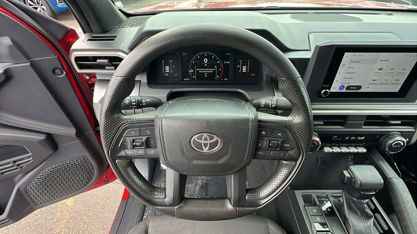 Used 2024 Toyota Tacoma SR5 AWD/4WD image 18
