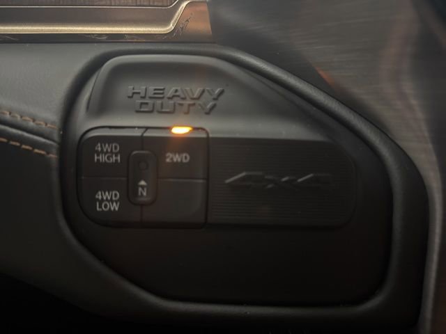 Used 2024 RAM 2500 Limited image 15