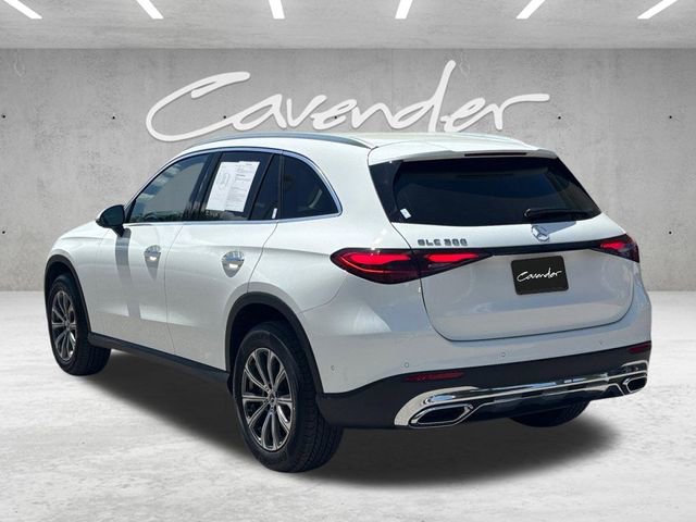 Used 2024 Mercedes-Benz GLC 300 image 17