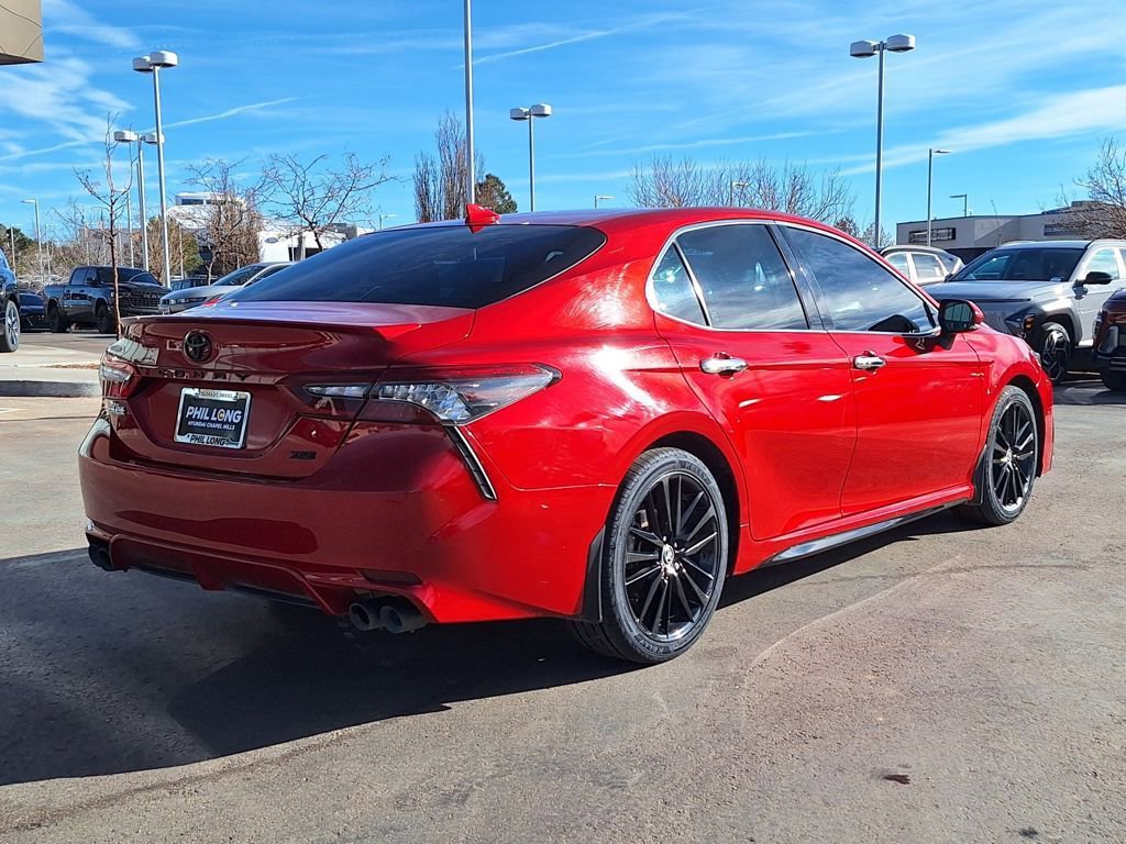 Used 2021 Toyota Camry XSE video 3
