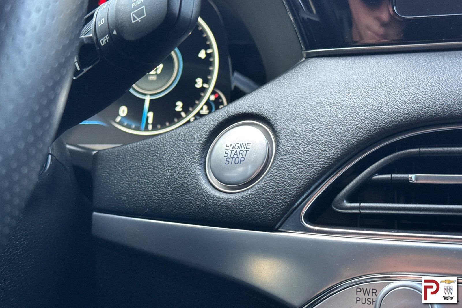 Used 2020 Hyundai Palisade Limited AWD/4WD image 28