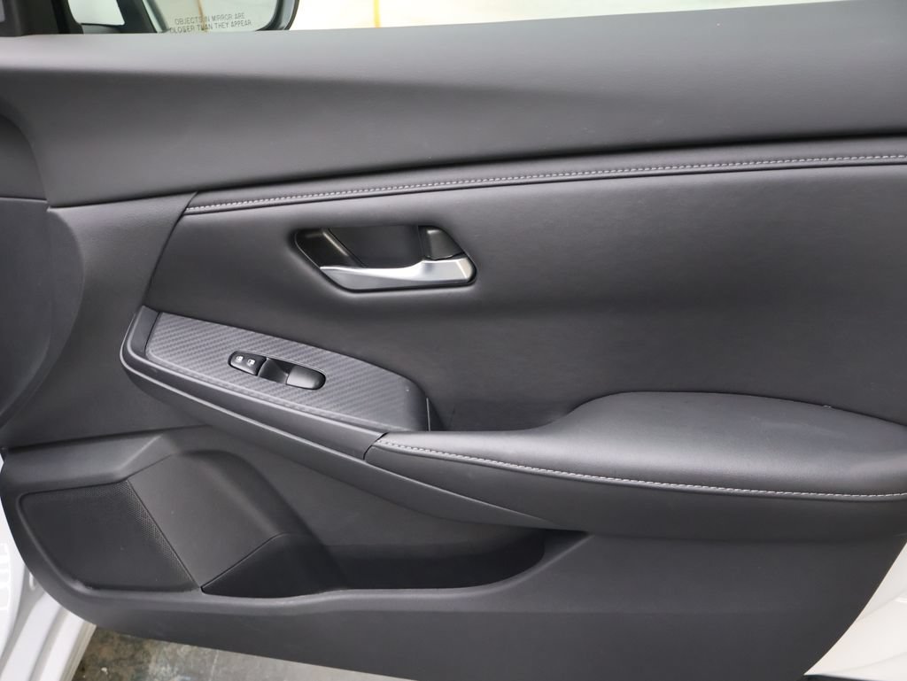 Used 2023 Nissan Sentra SV w/ All-Weather Package FWD image 11