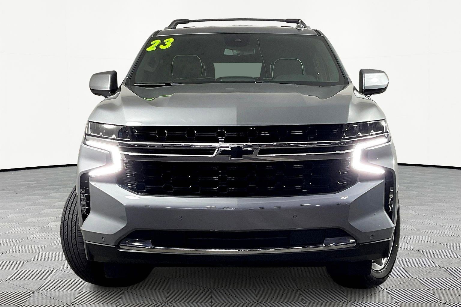 Used 2023 Chevrolet Suburban LS image 2