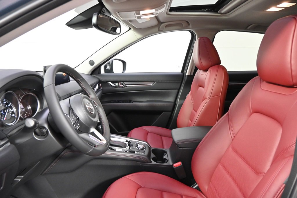 New 2025 MAZDA CX-5 Carbon Edition image 13