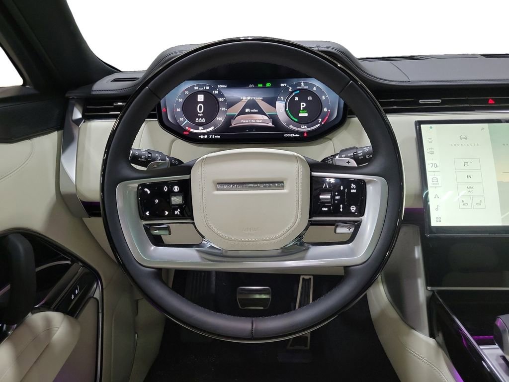 New 2026 Land Rover Range Rover SE image 24