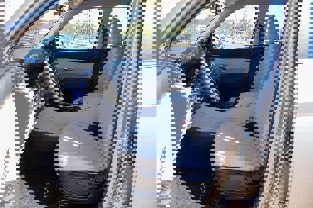 New 2026 Hyundai Tucson SE image 7