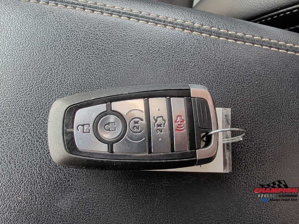 Used 2019 Ford Edge ST w/ Equipment Group 401A AWD/4WD image 31