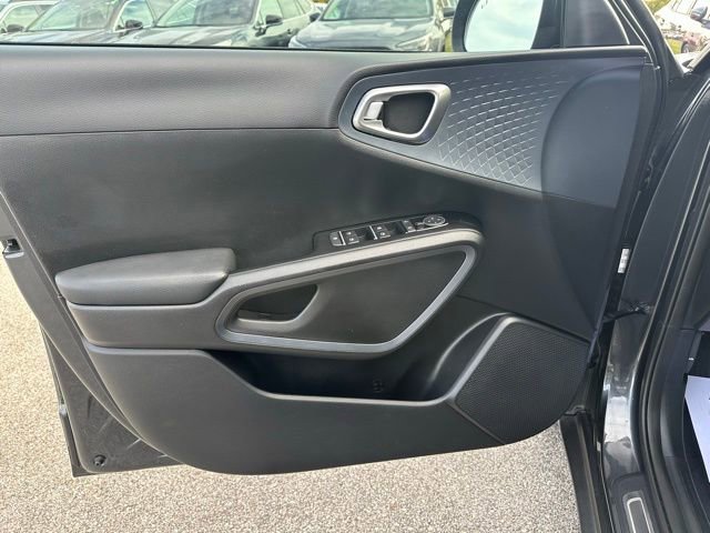 Used 2024 Kia Soul EX image 26