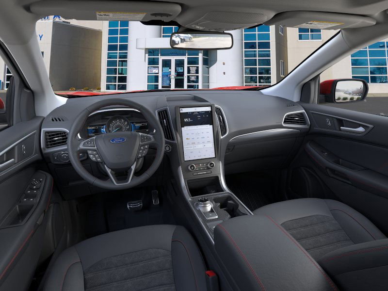 New 2024 Ford Edge ST-Line w/ Class II Trailer Tow Package image 9