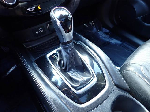 Used 2018 Nissan Rogue SL w/ Premium Package FWD image 21