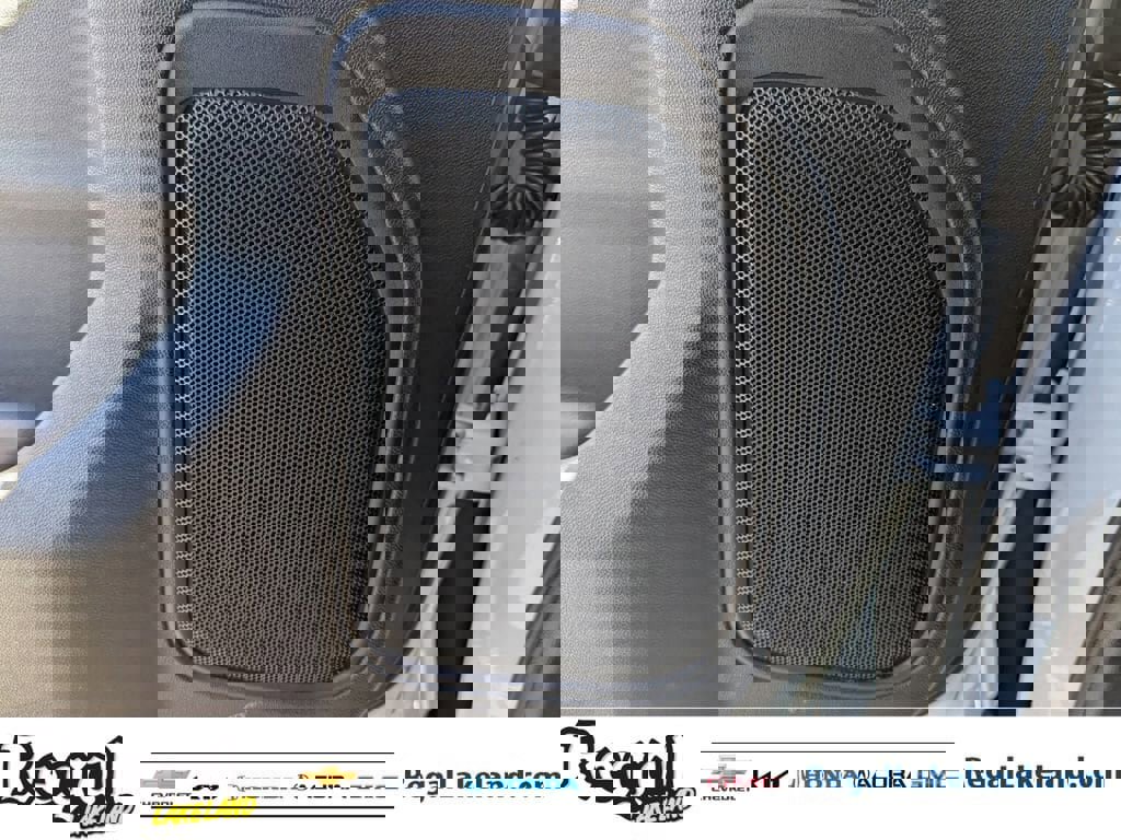 Used 2021 Chevrolet Silverado 2500 W/T w/ WT Convenience Package image 16