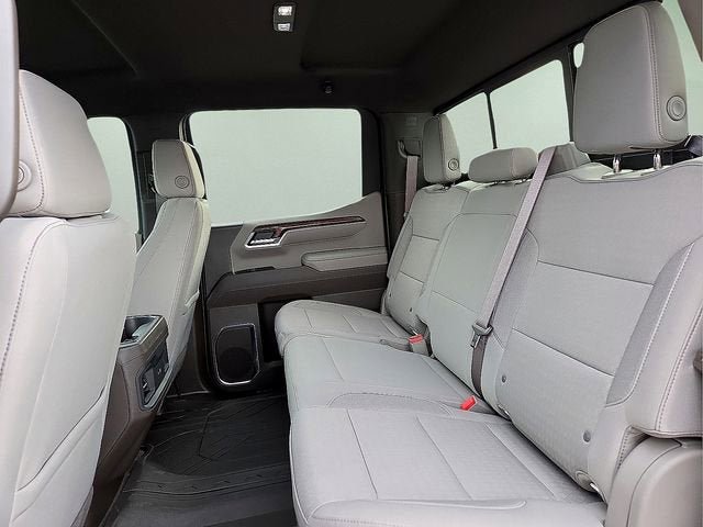 New 2025 Chevrolet Silverado 1500 LT w/ Convenience Package II RWD image 12