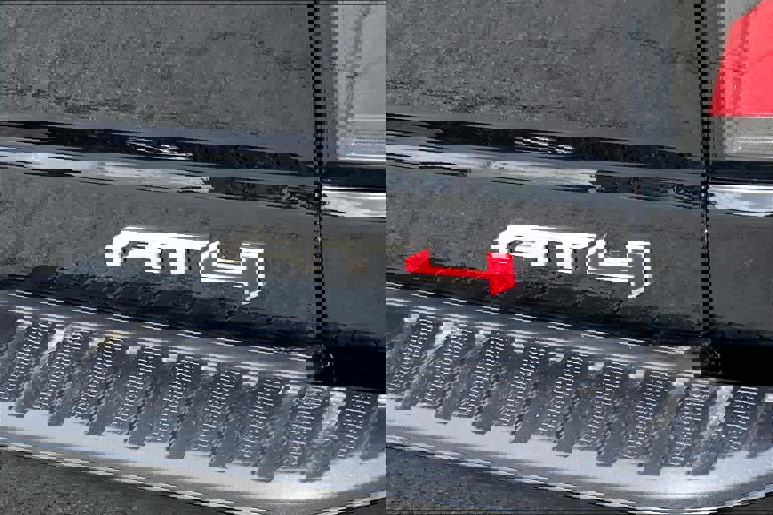 Used 2025 GMC Sierra 2500 AT4 w/ AT4 Premium Plus Package image 19