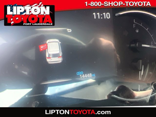 Certified 2025 Toyota RAV4 XLE AWD/4WD image 1